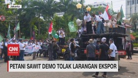VIDEO: Petani Sawit Demo Tolak Larangan Ekspor