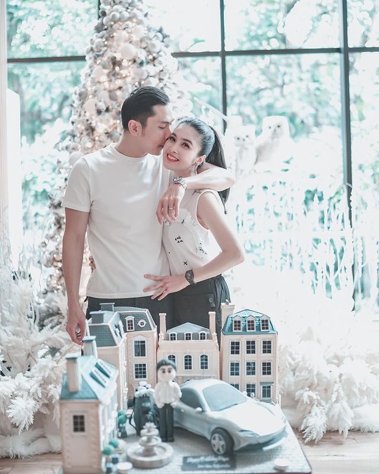 Sandra Dewi dan Harvey Moeis