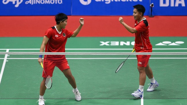 Apriyani Rahayu/Siti Fadia berhasil lolos ke semifinal Indonesia Masters 2022 setelah menaklukkan unggulan kedua Lee So/Shin Seung Chan.
