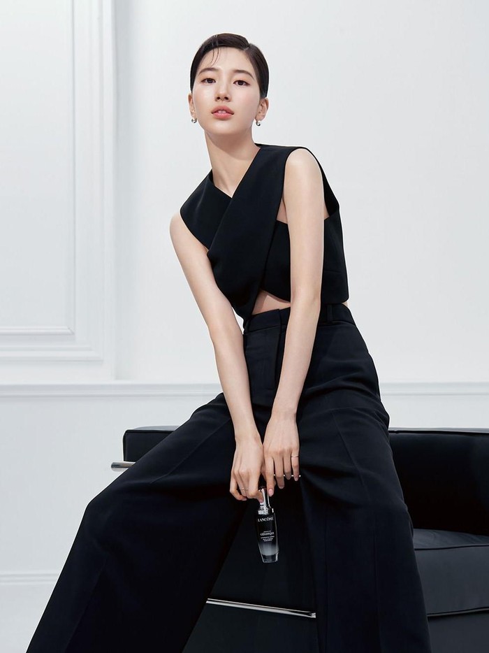Pesona Bae Suzy yang Memikat di Pemotretan Vogue Korea x Lancome