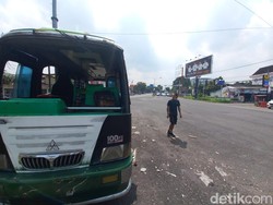 Bus Rombongan Takziah Terguling di Gamping, 1 Tewas-26 Luka