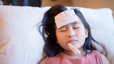 Orang Tua Wajib Tahu, Begini Cara Penanganan Flu Singapura pada Anak