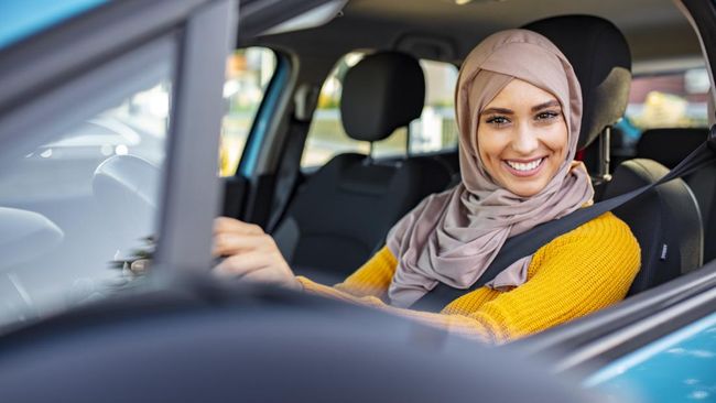 Jangan sepelekan peregangan fisik saat macet mudik. Lakukan beberapa gerakan sederhana ini agar Anda jadi bugar.
