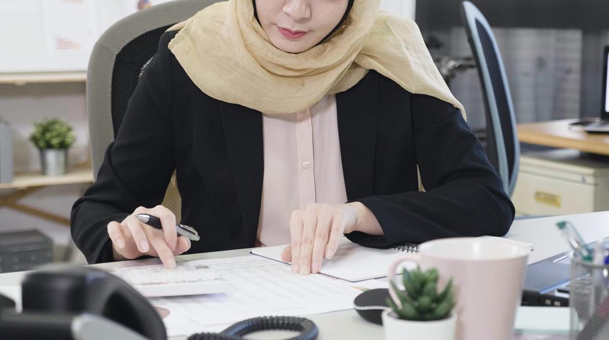 Cara Cerdas Ibu Kelola Uang Saat Ekonomi Tak Menentu