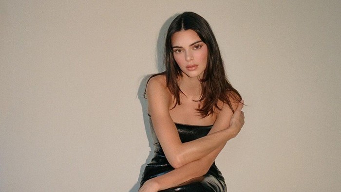 Ternyata Sederhana, Ini 5 Rutinitas Pagi Kendall Jenner Atasi Kecemasan untuk Hari yang Lebih Baik