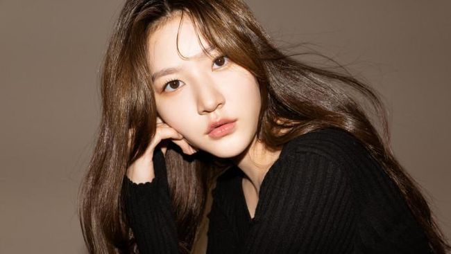 Kim Sae-ron dan Shin Hye-sung Shinhwa diblokir KBS dari semua tayangan mereka. Sedangkan hal itu berlaku sementara bagi Ravi yang masih sidang.