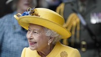 Dobrak Tradisi Kuno Kerajaan Inggris, Ratu Elizabeth Pilih Menyusui Eksklusif Putra-putrinya