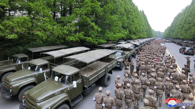 Amerika Serikat mengonfirmasi bahwa setidaknya 3.000 tentara Korea Utara saat ini berada di Rusia.