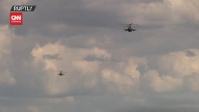 VIDEO: Momen Helikopter K-52 Serang Posisi Pasukan Ukraina di Donetsk