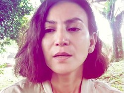 Seperti Wanda Hamidah, 5 Pasangan Artis Ini Juga Rebutan Anak Usai Cerai