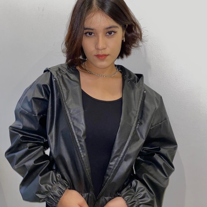 <p>Karier Ashira Zamita di dunia hiburan sudah dimulai sejak ia masih berusia 5 tahun. (Foto: Instagram @ashirazamita)<br /><br /><br /></p>
