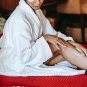 Nggak Asal Oles, Ini Cara Pakai Body Lotion yang Benar Biar Hasilnya Lebih Optimal!