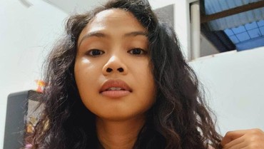 Sosok Dea Panendra yang Berani Adegan Intim 1 Jam dengan Jefri Nichol
