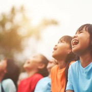 Tidak Dipaksa Menikah hingga Akses Pendidikan, Ini 13 Hak Anak yang Masih Belum Terpenuhi dan Diakui Universal!