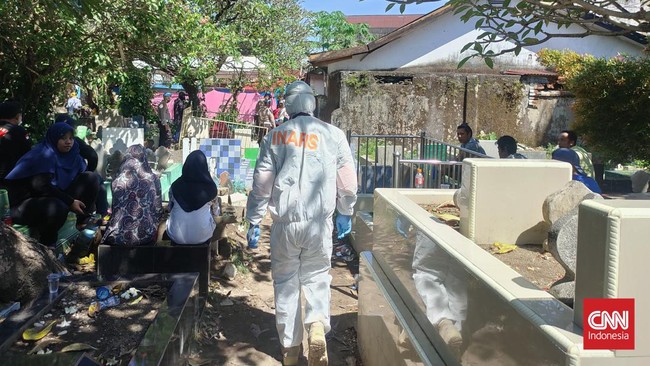 Autopsi terhadap jenazah pengedar sabu yang tewas usai ditangkap itu dilakukan oleh Tim Forensik Biddokkes Polda Sulawesi Selatan (Sulsel).