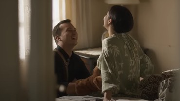 img-title Unggah Foto bareng Nicholas Saputra, Ariel Tatum Bikin Patah Hati Berjamaah
