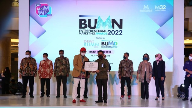 PT Taspen berhasil menyabet Bronze Winner dalam ajang BUMN Entrepreneurial Marketing Award 2022 berkat beragam inovasi dan transformasi digital.