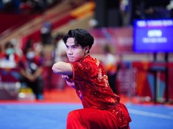 Mahasiswa Ubaya Sabet Emas dan Perunggu Cabor Wushu di SEA Games