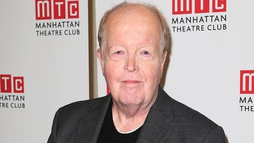 Aktor Senior Hollywood John Aylward 'The West Wing' Meninggal Dunia