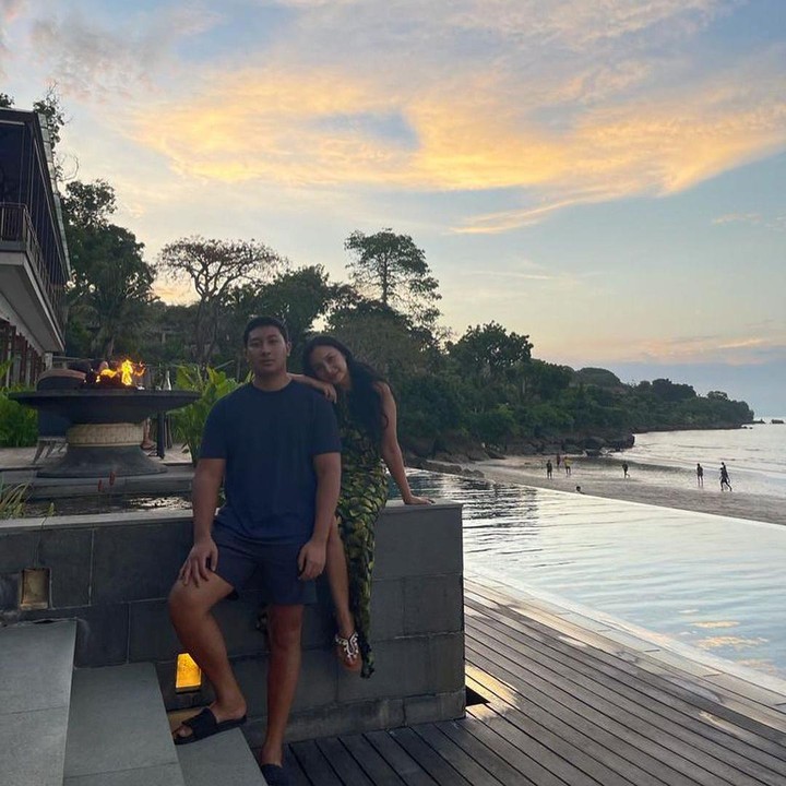 <p>Tata Cahyani mengungkapkan rasa syukurnya pada hari ulang tahun. Berkat kehadiran sang putra, setiap hari terasa seperti Hari Ibu untuknya. (Foto: Instagram @tatacahyani)</p>