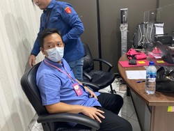 Kejagung Tahan Pejabat Kemendag Tersangka Kasus Korupsi Impor Baja