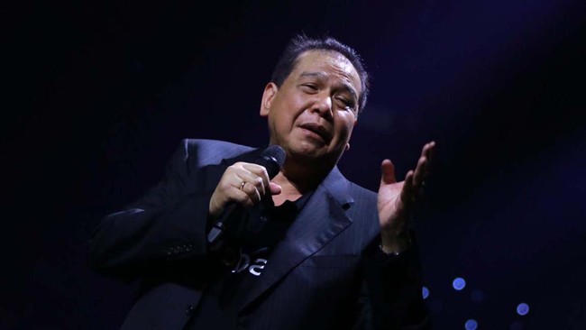 Chairman CT Corp, Chairul Tanjung, memuji Perdana Menteri Malaysia Anwar Ibrahim yang menghadiri CT Corp Leadership Forum di Menara Bank Mega, Senin (9/1).