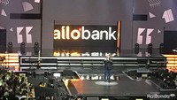 <p>Pemimpin CT Corp, Chairul Tanjung hadir secara langsung meluncurkan Allo Bank. Allo sendiri merupakan singkatan dari <em>All in One</em>. Artinya, hanya dalam satu aplikasi, Bunda bisa melakukan berbagai kegiatan mulai dari menabung hingga berbelanja. (Foto: HaiBunda/Mutiara Ananda)</p>