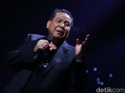 Pakai Allo Bank, Belanja di Hugo Boss hingga Furla Hujan Diskon