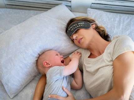 Penyebab Bayi Susah Tidur di Malam Hari & Nyusu Terus, Busui Perlu Tahu