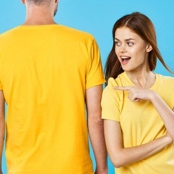 img-title Nggak Banyak yang Tahu, Ini 4 Alasan Kenapa Perempuan Lebih Tertarik dengan Pria Introvert!