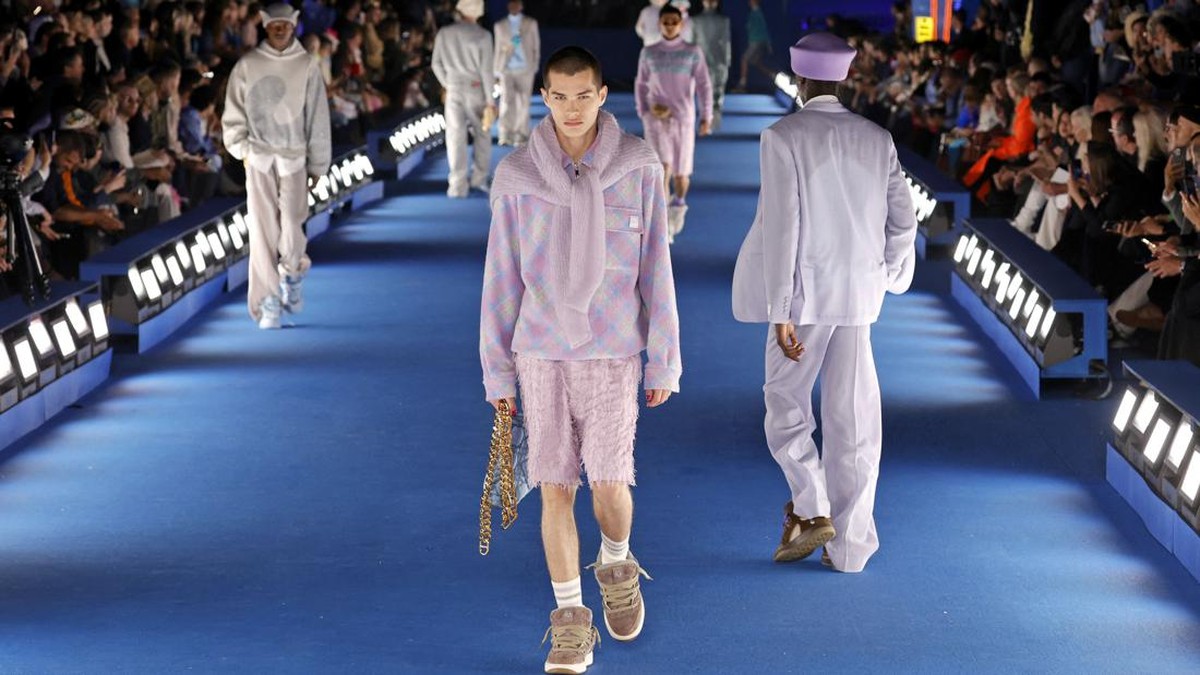 FOTO: Dior X ERL, Saat Lelaki Paris Bertemu California