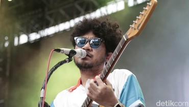 img-title Lirik Lagu Salam Pada Rindu - Kunto Aji