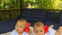 <p>Melahirkan bayi kembar pada 12 November 2021, Zivanna memberikan nama kedua bayinya itu Kimora Adam Harahap dan Kanaya Sulaiman Harahap. Keduanya memiliki nama panggilan yang cukup unik, yaitu Kimi dan Kana. (Foto: Instagram @zivannaletisha)</p>