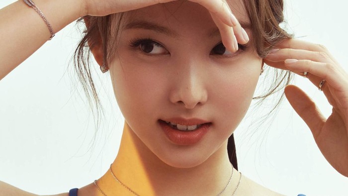 7 Tahun Berkarier, Nayeon TWICE Siap Luncurkan Debut Solo Perdana!