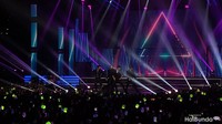 <p>Tak ketinggalan area panggung <em>special shows</em> juga diramaikan dengan<em> lightstick</em> warna hijau yang dibawa para penggemar NCT Dream. (Foto: HaiBunda/Annisa Afani)</p>