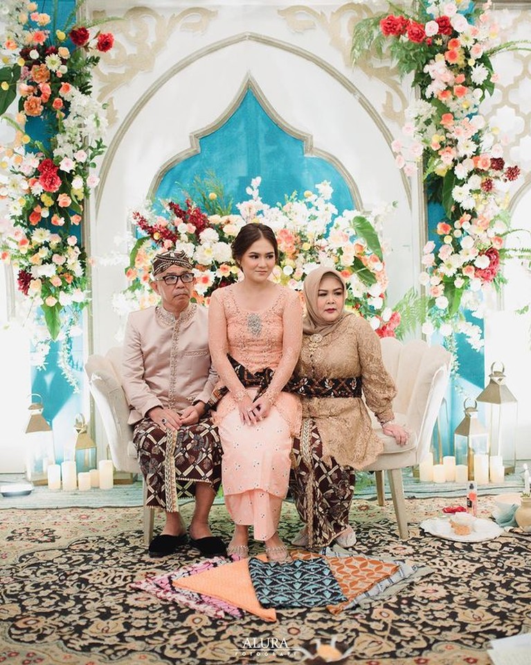 Prosesi Ngaras Masayu Clara Prosesi Ngaras Masayu Clara