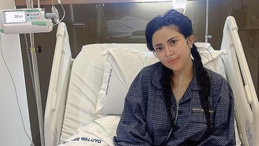 img-title Dilarikan ke RS, Ayu Aulia Lakukan Operasi Pengangkatan Rahim