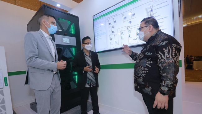 Schneider Electric Hadirkan Solusi Dukung Digitalisasi RS Solusi EcoStruxure Power Monitoring Expert dari Schneider Electric akan diimplementasikan di enam RS milik pemerintah guna memperkuat sistem kelistrikan RS.