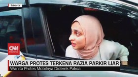 VIDEO: Warga Protes Terkena Razia Parkir Liar