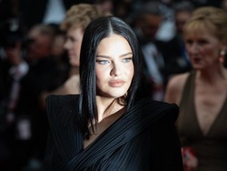 Wajah Adriana Lima Tak Dikenali di Karpet Merah Hunger Games, Ini Pembelaannya