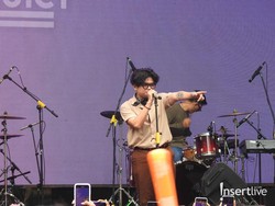 Lirik Lagu HAHAHA - Juicy Luicy