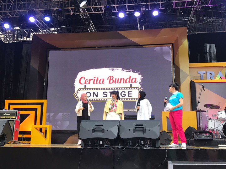 Cerita Bunda on Stage Allo Bank Festival