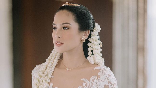 Maudy Ayunda Married Today, Congratulations Flood to Trending