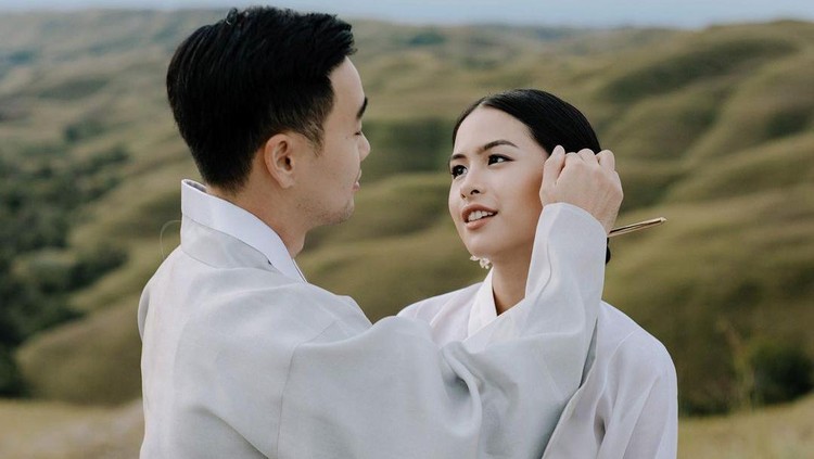 Maudy Ayunda Maudy Ayunda menikah pada Minggu (22/5/2022).