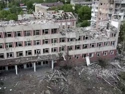 Serangan Udara Rusia Hantam Gedung Universitas di Donetsk