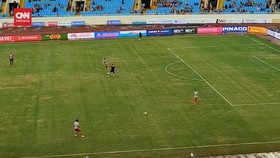 VIDEO: Kitman Timnas Indonesia Bantu Latihan saat Lawan Malaysia