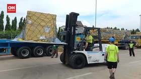 VIDEO: Detik-detik Kargo Logistik Formula E Tiba di Jakarta