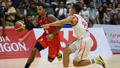 Timnas basket putra Indonesia menciptakan sejarah dengan meraih medali emas untuk kali pertama sepanjang sejarah di SEA Games 2021 (2022).