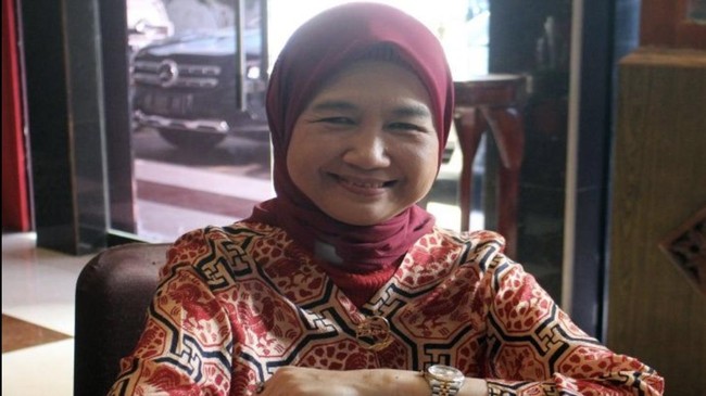 Ketua MK Anwar Usman akan menikah dengan adik Presiden RI Joko Widodo (Jokowi) Idayati, di Solo, Jawa Tengah, Kamis (26/5).