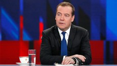 Profil Dmitry Medvedev, Eks Presiden Rusia yang Ancam Rudal Markas ICC